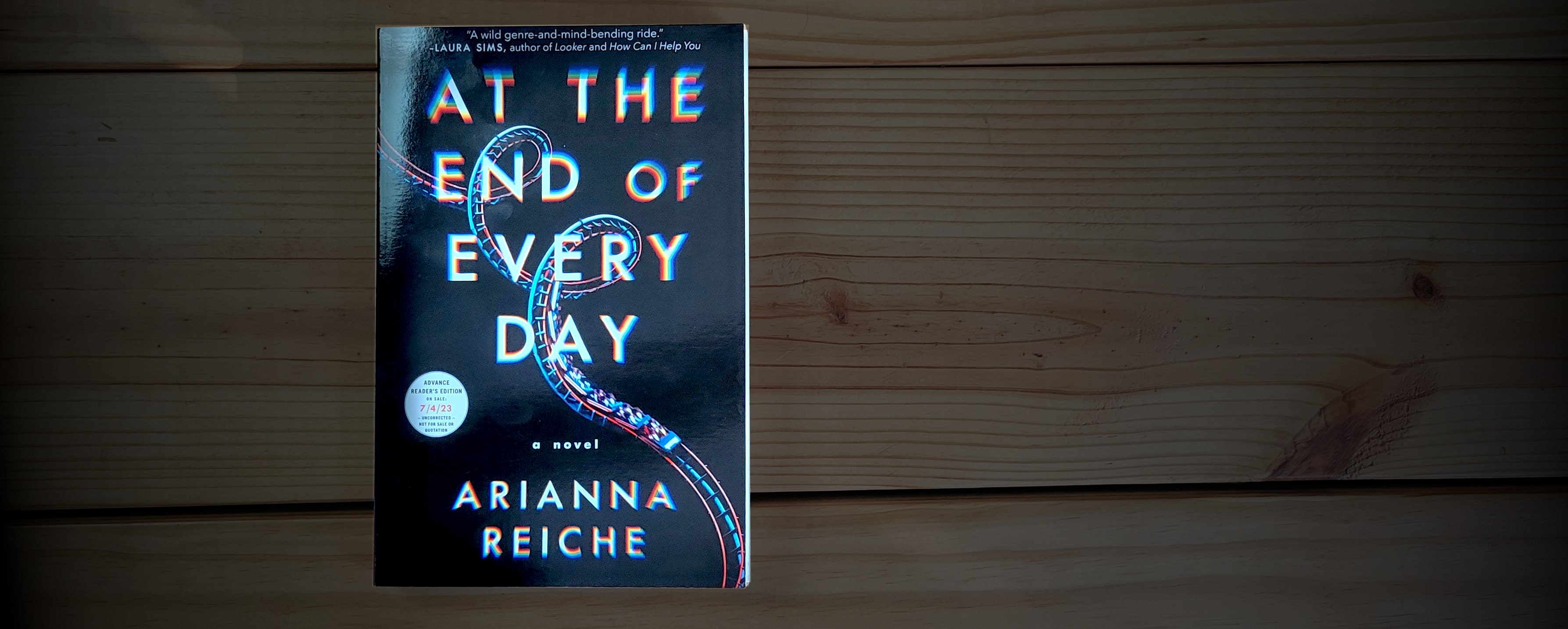 Book cover of At the End of Every Day by Arianna Reiche